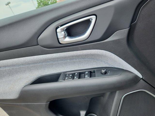 new 2025 Jeep Compass car, priced at $32,437