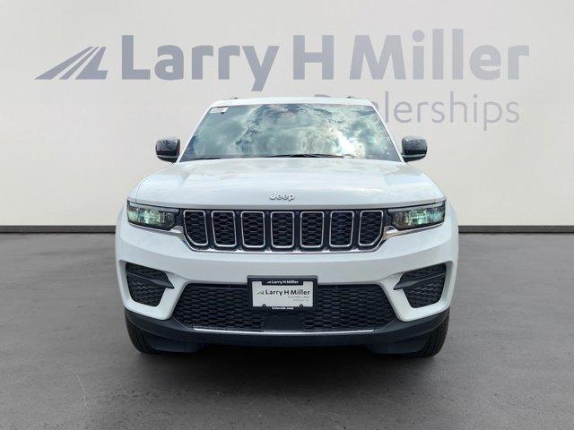 new 2025 Jeep Grand Cherokee car, priced at $39,876