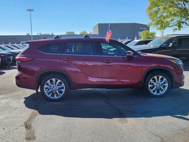 used 2023 Toyota Highlander car, priced at $42,791