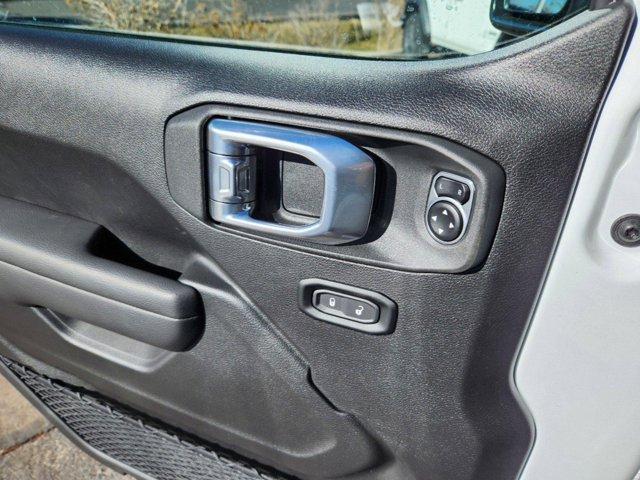 new 2025 Jeep Wrangler car, priced at $54,814