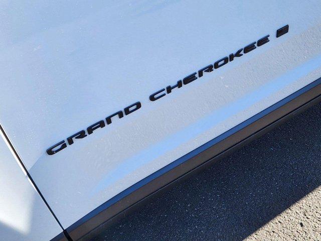 new 2025 Jeep Grand Cherokee car, priced at $44,313