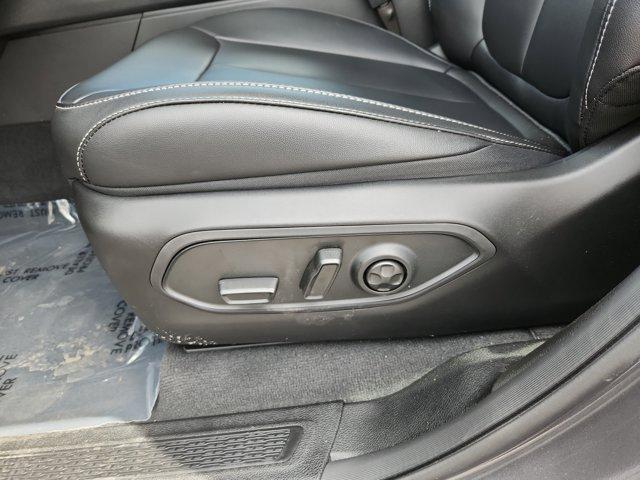 new 2025 Jeep Grand Cherokee car, priced at $52,929