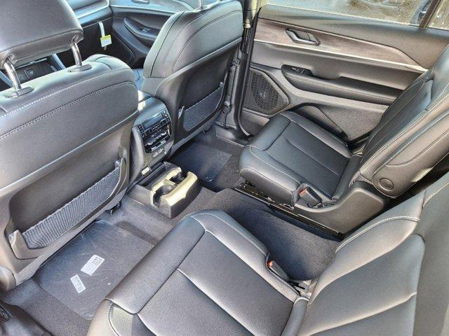 new 2025 Jeep Grand Cherokee L car, priced at $50,604