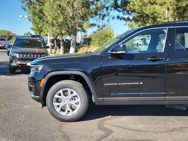 new 2024 Jeep Grand Cherokee L car, priced at $44,446