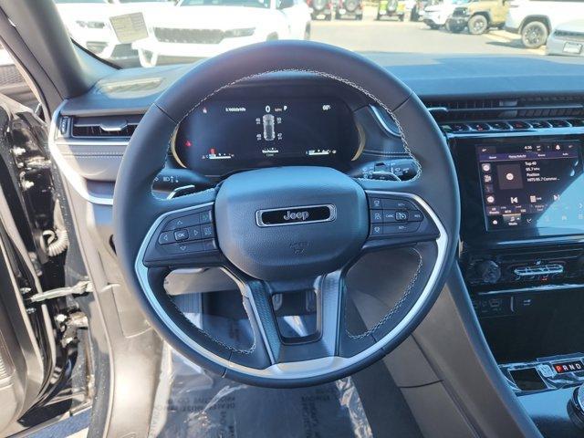 new 2025 Jeep Grand Cherokee car, priced at $38,210