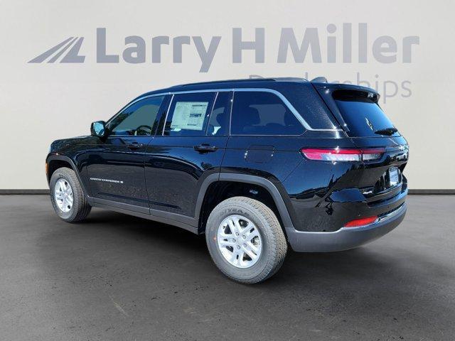 new 2025 Jeep Grand Cherokee car, priced at $38,210