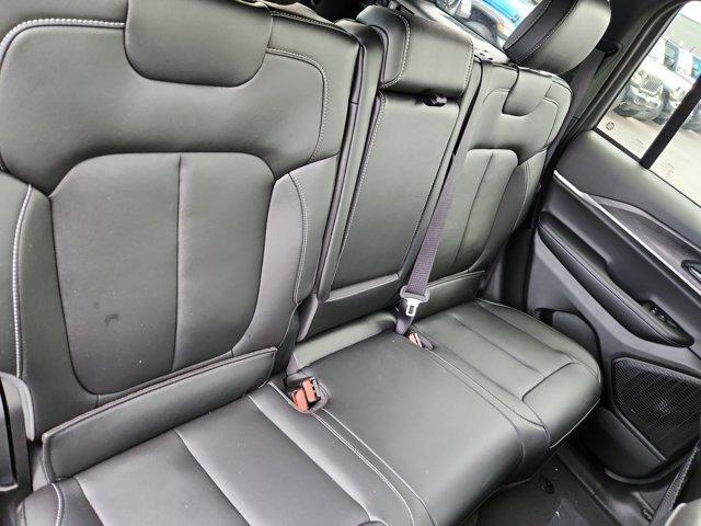 new 2025 Jeep Grand Cherokee car, priced at $45,427