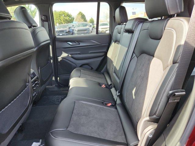 new 2025 Jeep Grand Cherokee car, priced at $49,377