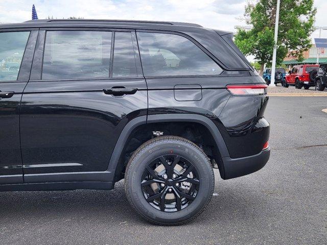 new 2024 Jeep Grand Cherokee car, priced at $46,729