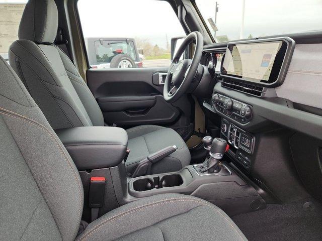 new 2025 Jeep Gladiator car, priced at $43,823