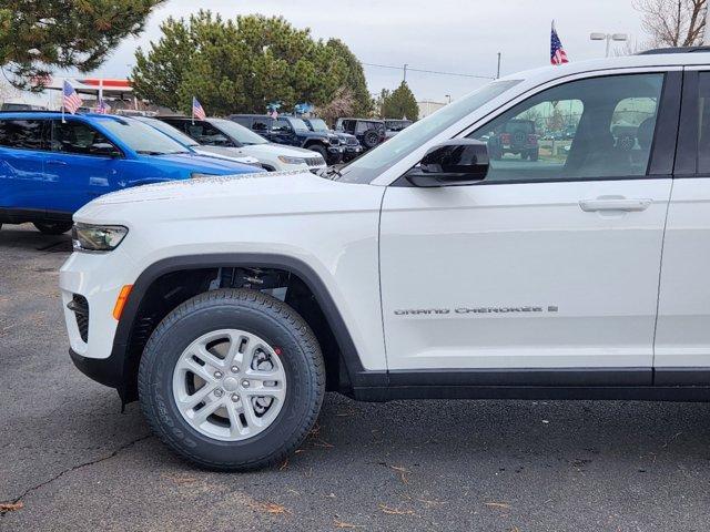 new 2025 Jeep Grand Cherokee car, priced at $40,324