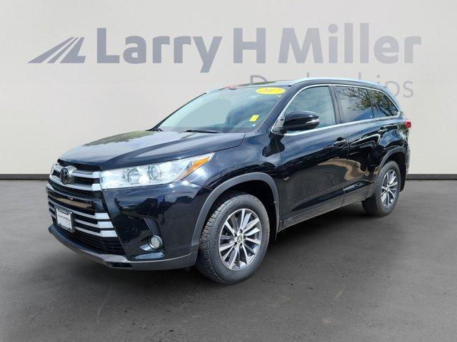 used 2017 Toyota Highlander car, priced at $24,735