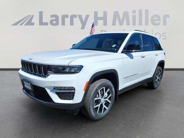 new 2025 Jeep Grand Cherokee car, priced at $44,838