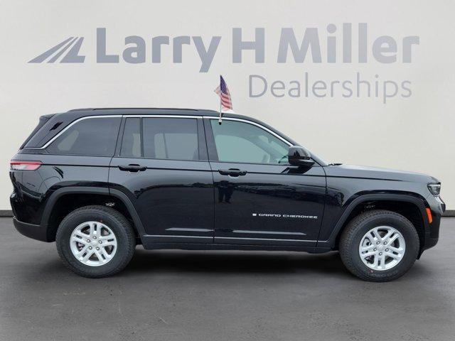 new 2025 Jeep Grand Cherokee car, priced at $38,528