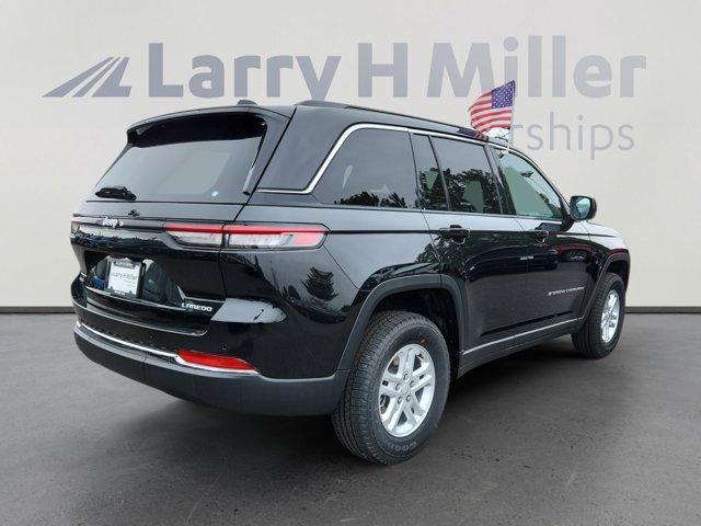new 2025 Jeep Grand Cherokee car, priced at $38,528