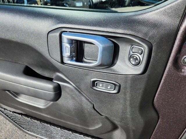 new 2025 Jeep Wrangler car, priced at $55,397