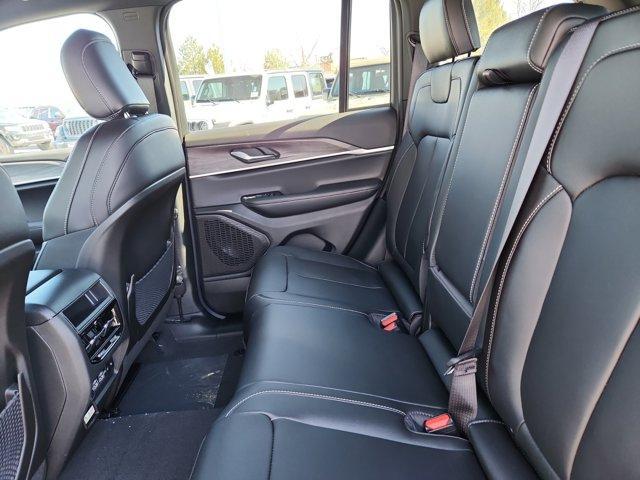new 2025 Jeep Grand Cherokee car, priced at $44,838