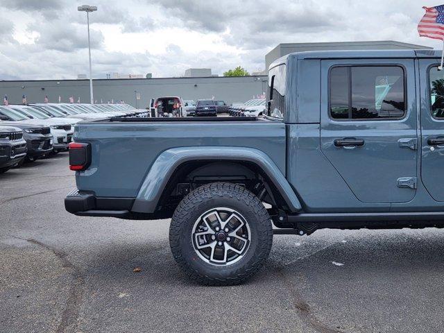 new 2024 Jeep Gladiator car, priced at $66,035