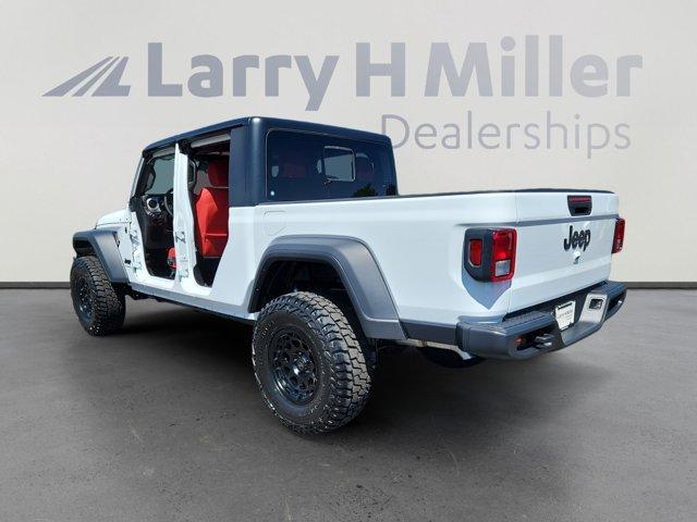 new 2025 Jeep Gladiator car, priced at $55,899