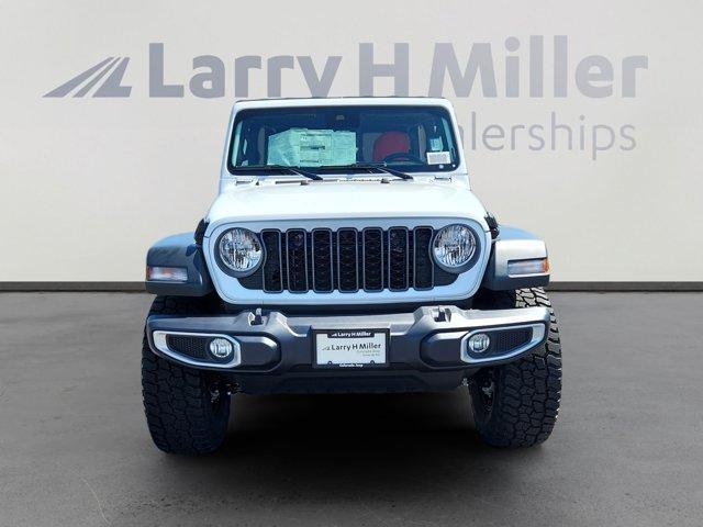 new 2025 Jeep Gladiator car, priced at $55,899