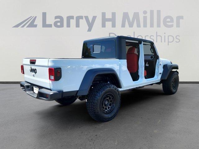 new 2025 Jeep Gladiator car, priced at $55,899