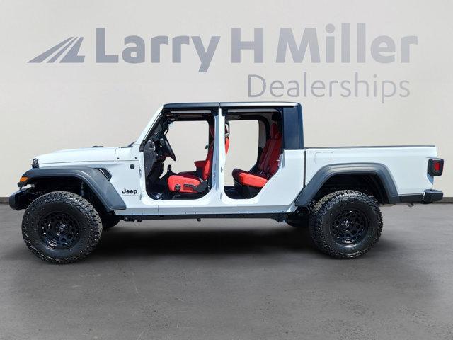 new 2025 Jeep Gladiator car, priced at $55,899