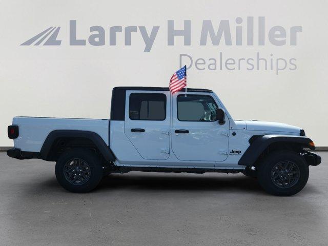 new 2025 Jeep Gladiator car, priced at $42,909