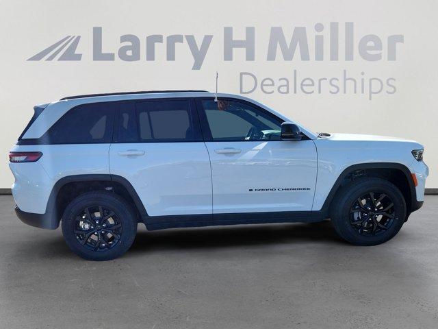 new 2025 Jeep Grand Cherokee car, priced at $43,660