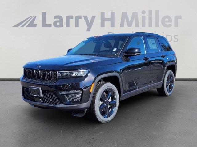 new 2025 Jeep Grand Cherokee car, priced at $45,877