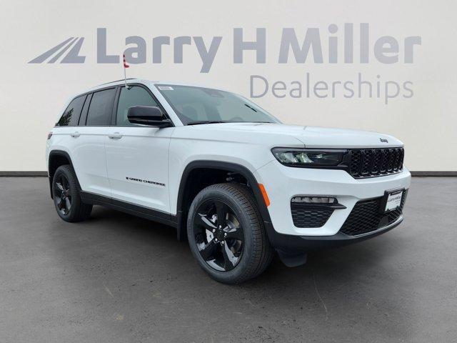 new 2025 Jeep Grand Cherokee car, priced at $52,669