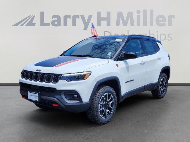 new 2024 Jeep Compass car, priced at $33,213