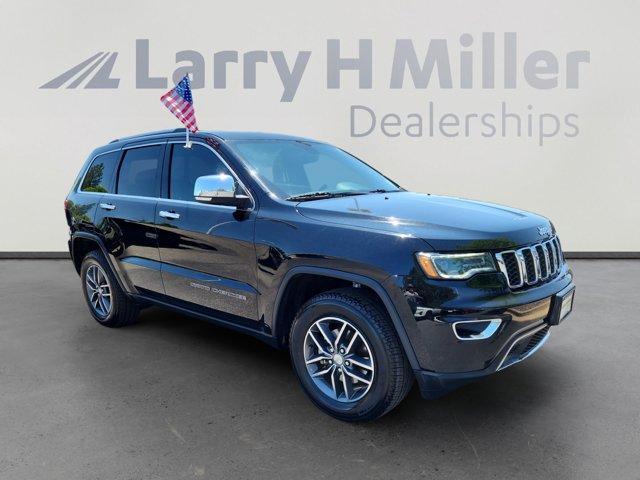 used 2017 Jeep Grand Cherokee car, priced at $17,477