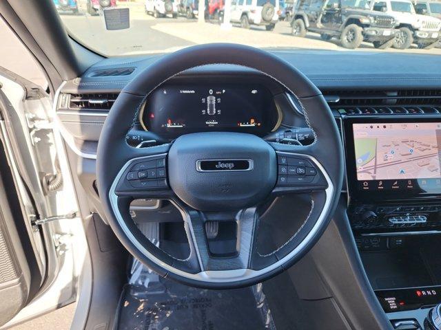 new 2025 Jeep Grand Cherokee car, priced at $50,271