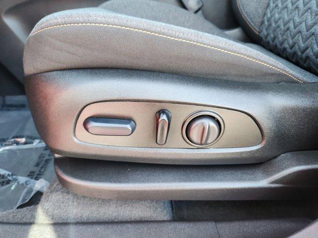 used 2023 Chevrolet Equinox car, priced at $24,999