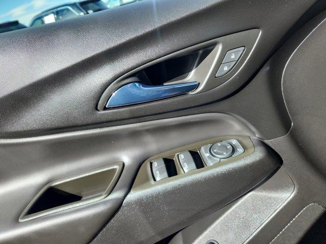 used 2023 Chevrolet Equinox car, priced at $24,999