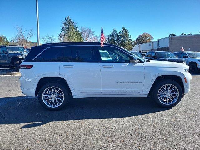 new 2024 Jeep Grand Cherokee car, priced at $58,401