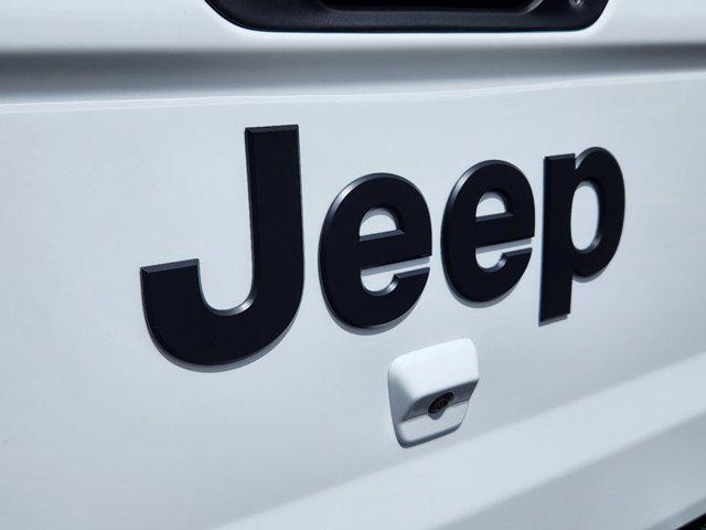 new 2024 Jeep Gladiator car, priced at $49,778