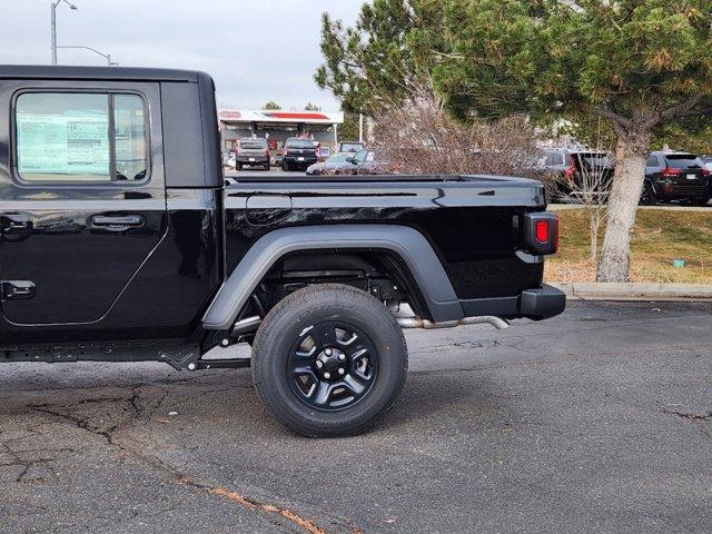 new 2025 Jeep Gladiator car, priced at $41,654