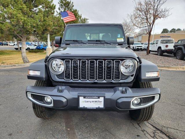 new 2025 Jeep Gladiator car, priced at $41,654