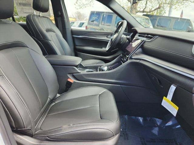 new 2025 Jeep Grand Cherokee 4xe car, priced at $58,772