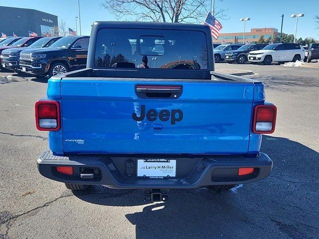 new 2024 Jeep Gladiator car, priced at $48,231