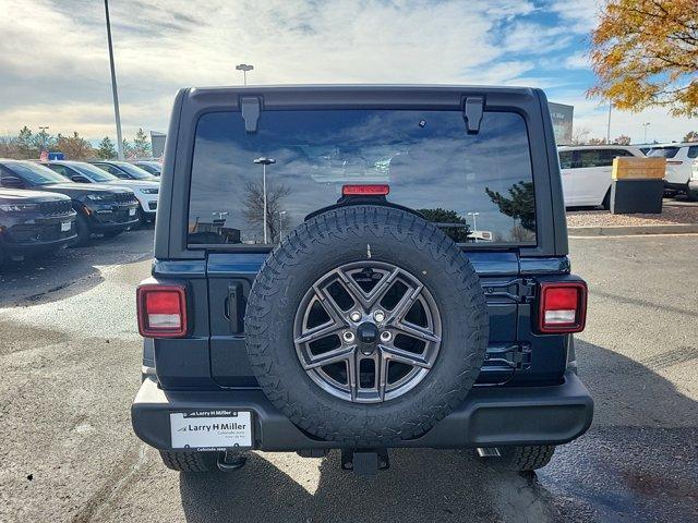 new 2025 Jeep Wrangler car, priced at $48,432