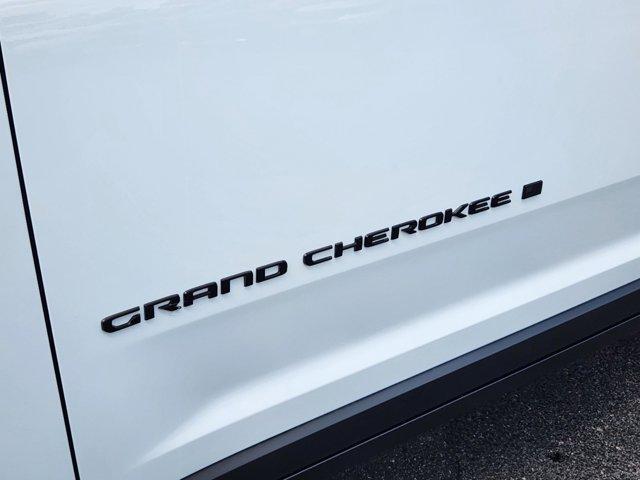 new 2024 Jeep Grand Cherokee L car, priced at $47,634