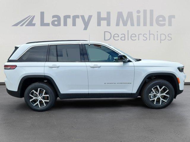new 2025 Jeep Grand Cherokee car, priced at $47,295