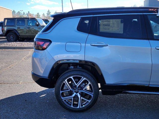 new 2025 Jeep Compass car, priced at $40,084