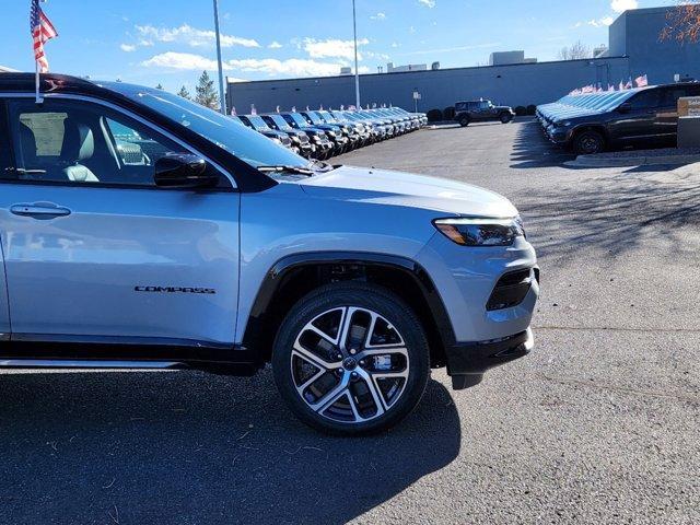 new 2025 Jeep Compass car, priced at $40,084