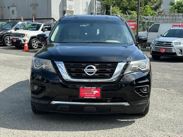 used 2017 Nissan Pathfinder car