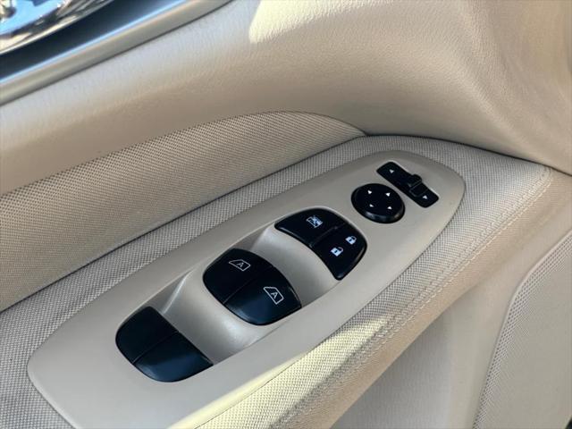 used 2017 Nissan Pathfinder car