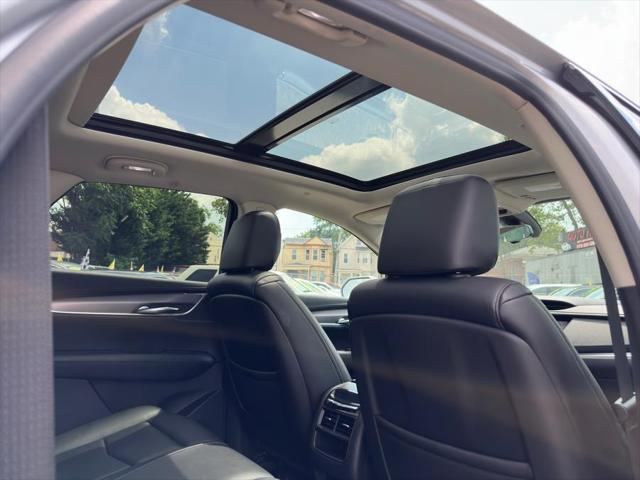 used 2019 Cadillac XT5 car, priced at $17,995