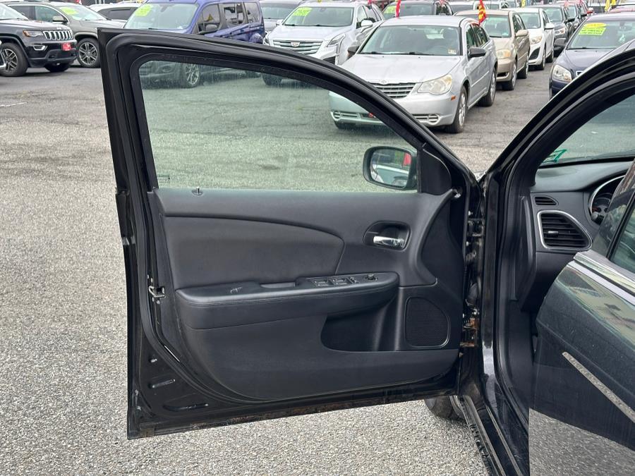 used 2012 Chrysler 200 car, priced at $5,995
